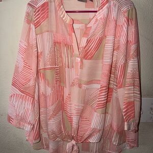 Chico's Peach & Cream Abstract Tie-Hem Blouse